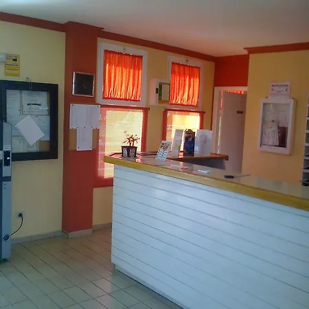 Ataitana Faro Apartamento
